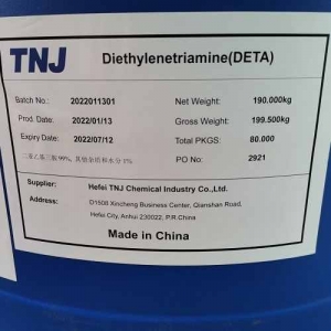 Diethylenetriamine