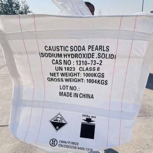 Caustic soda pearl